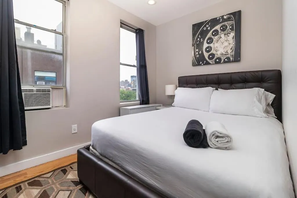 Renovated Lower Eastside 2Br Washer Dryer New York 0*,
